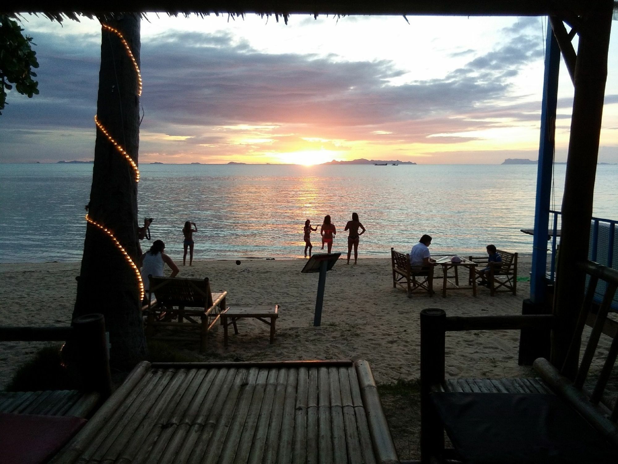 I Talay Beach Bar & Cottage Taling Ngam Eksteriør bilde